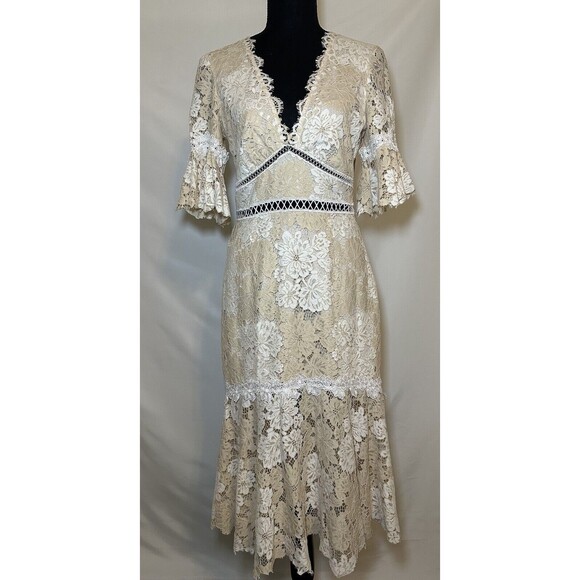 SAYLOR Maggy‎ Cream Flared Hemline Short Sleeve V-Neck Lace Dress MEDIUM - Picture 3 of 13
